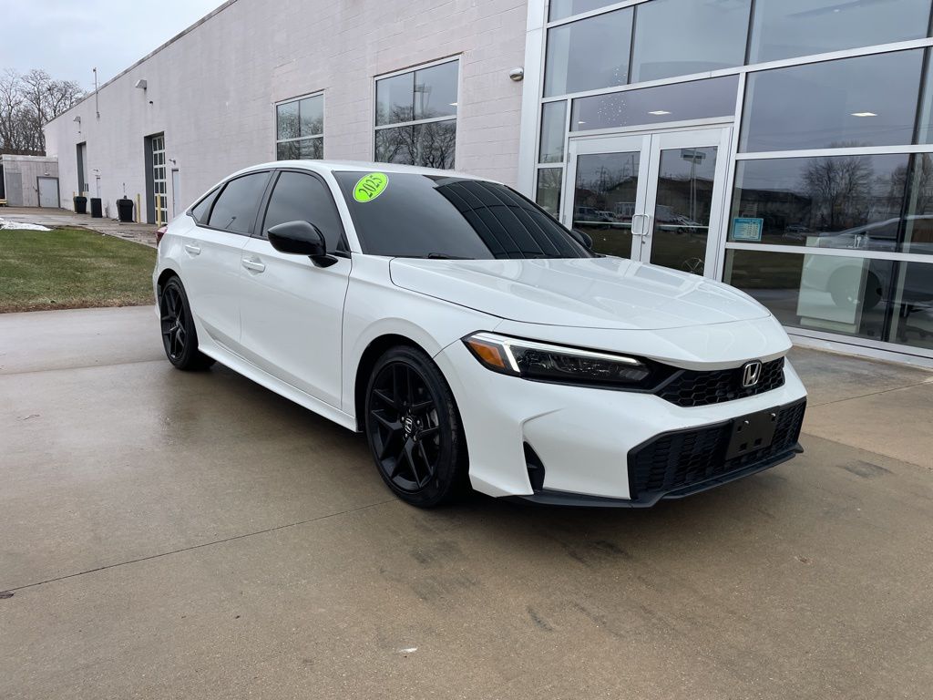 2025 Honda Civic Sport's photo