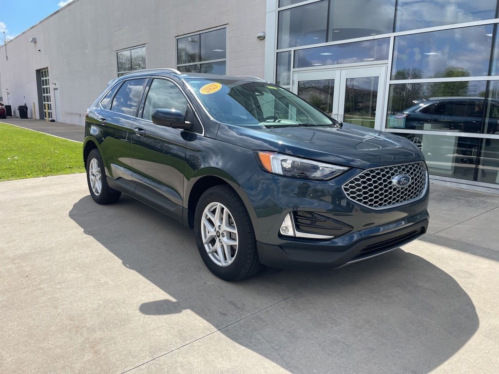 Used 2023 Ford Edge SUV