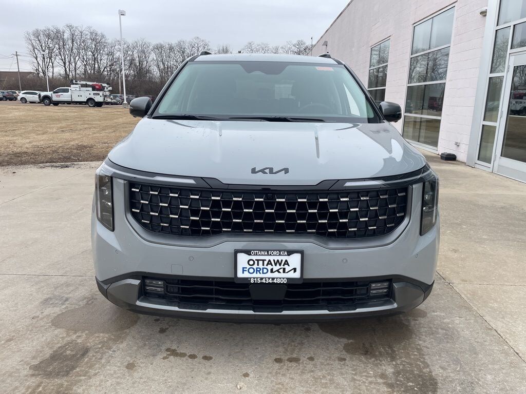 New 2026 Kia Carnival SX Van Passenger Van