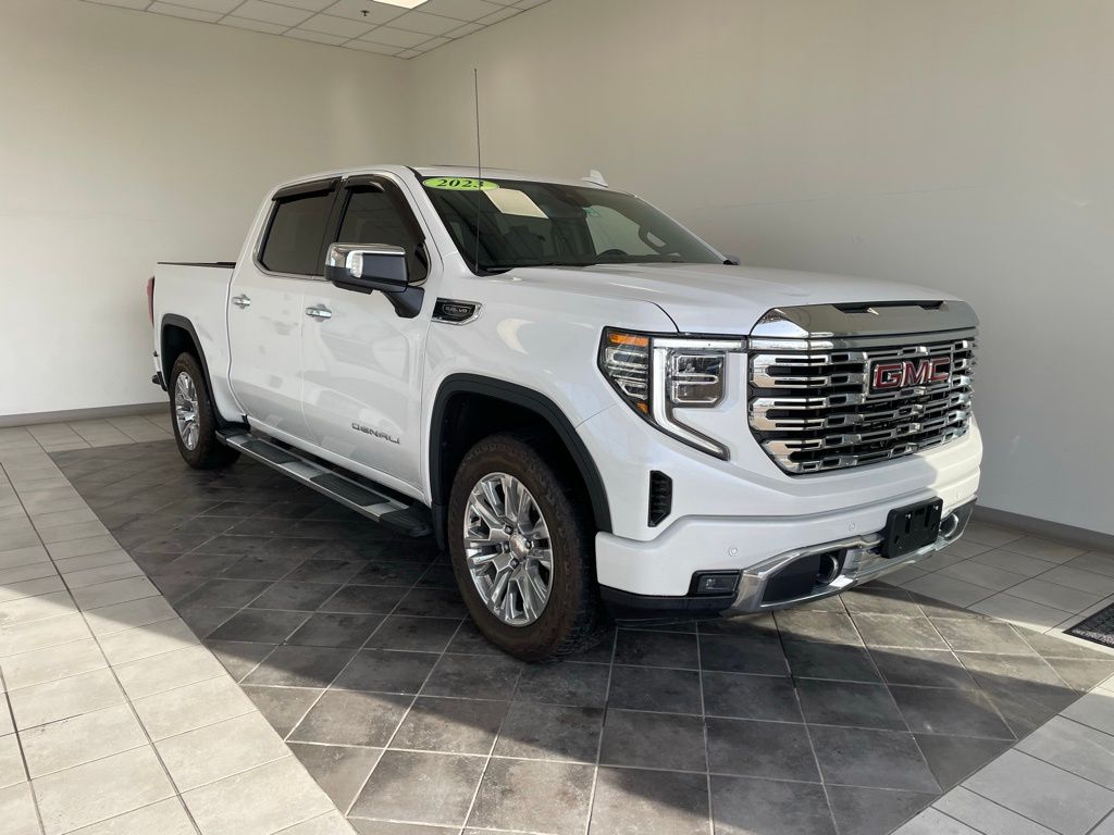 2023 GMC Sierra 1500 Denali's photo