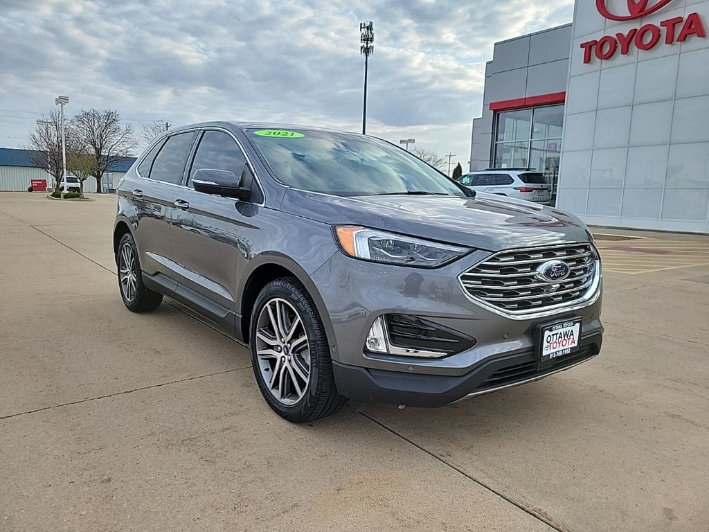 2021 Ford Edge Titanium