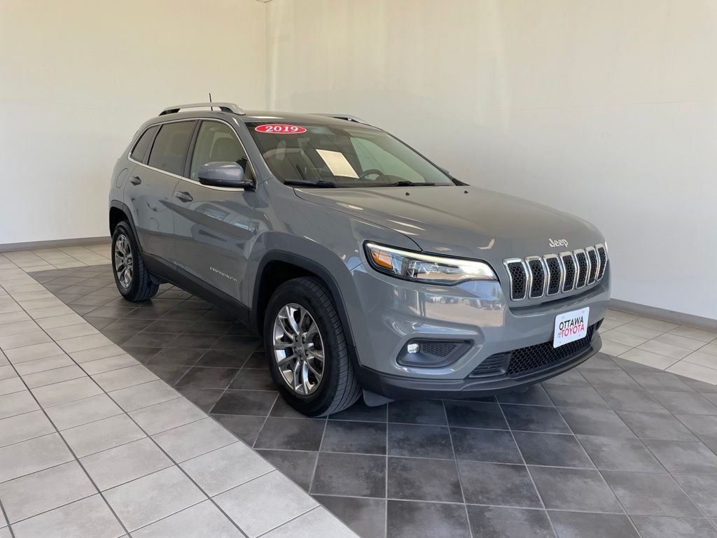 2019 Jeep Cherokee Latitude Plus 4X4's photo