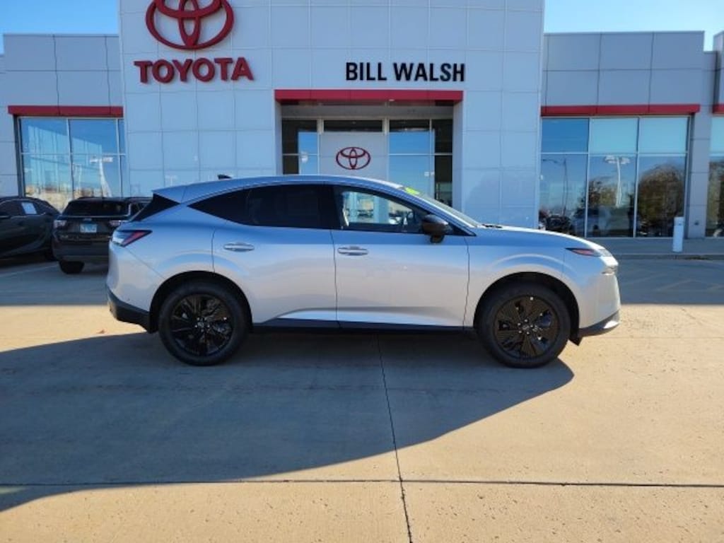 Used 2025 Nissan Murano SV SUV