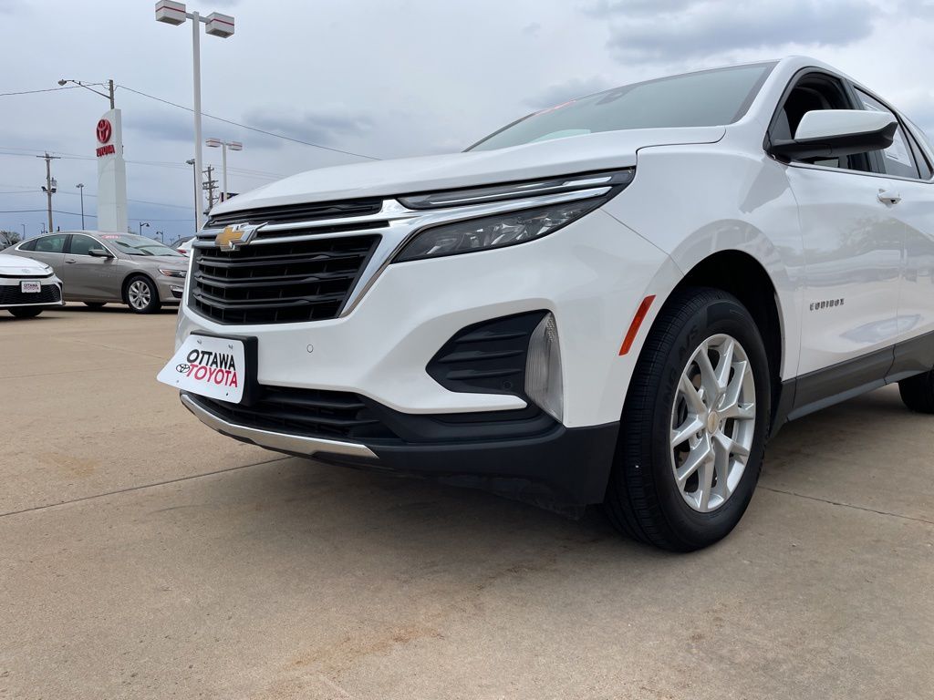 2024 Chevrolet Equinox LT - Photo 14
