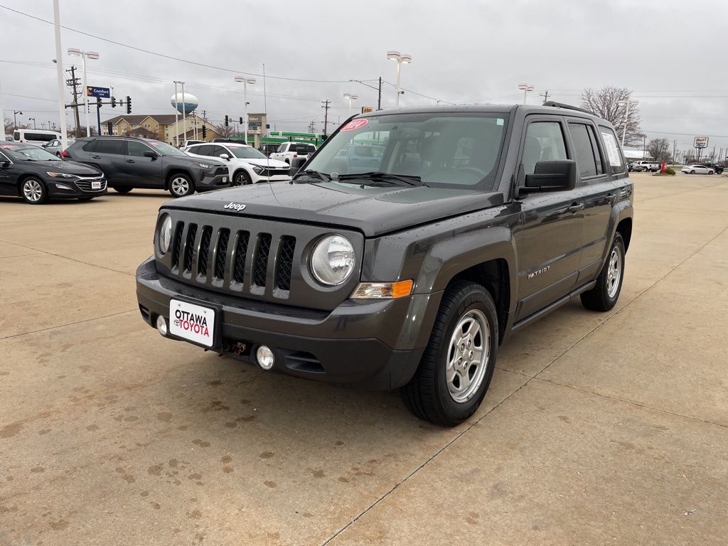 Used 2014 Jeep Patriot Sport with VIN 1C4NJPBB2ED890186 for sale in Ottawa, IL