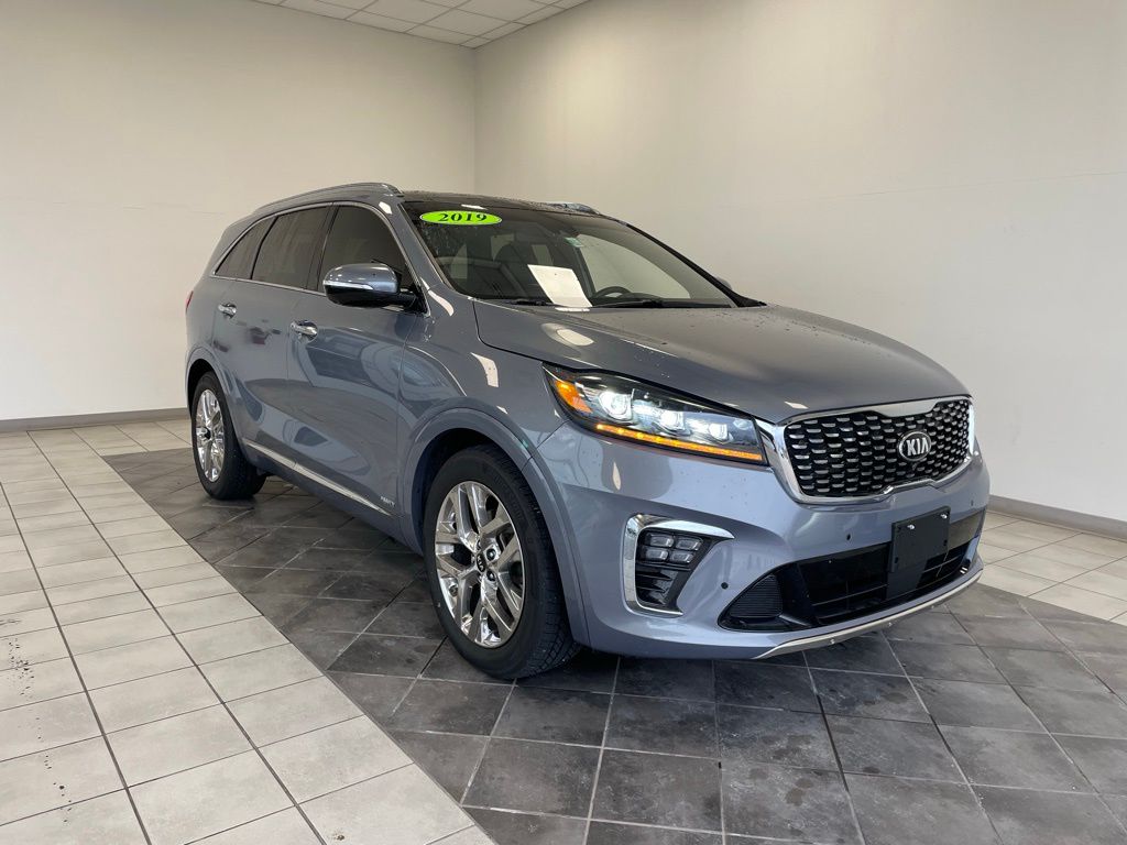 2019 Kia Sorento SXL's photo