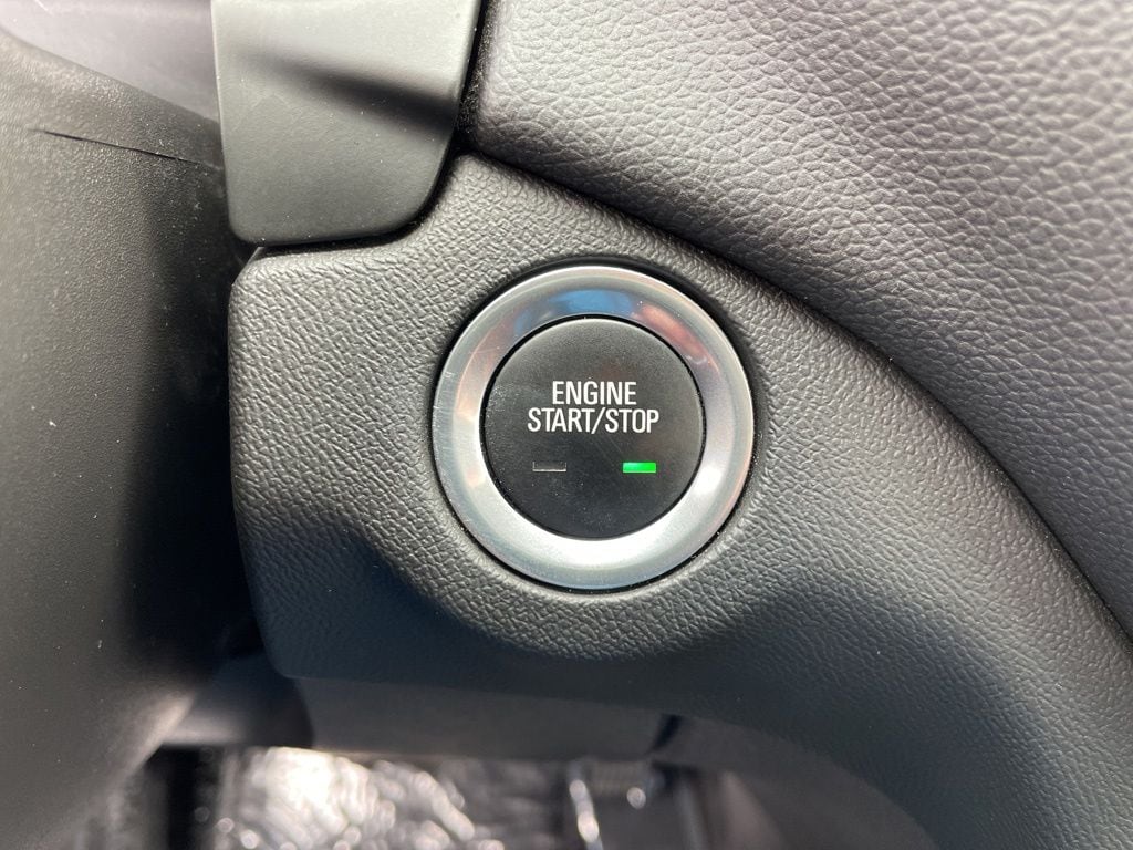 2024 Chevrolet Equinox LT - Photo 22