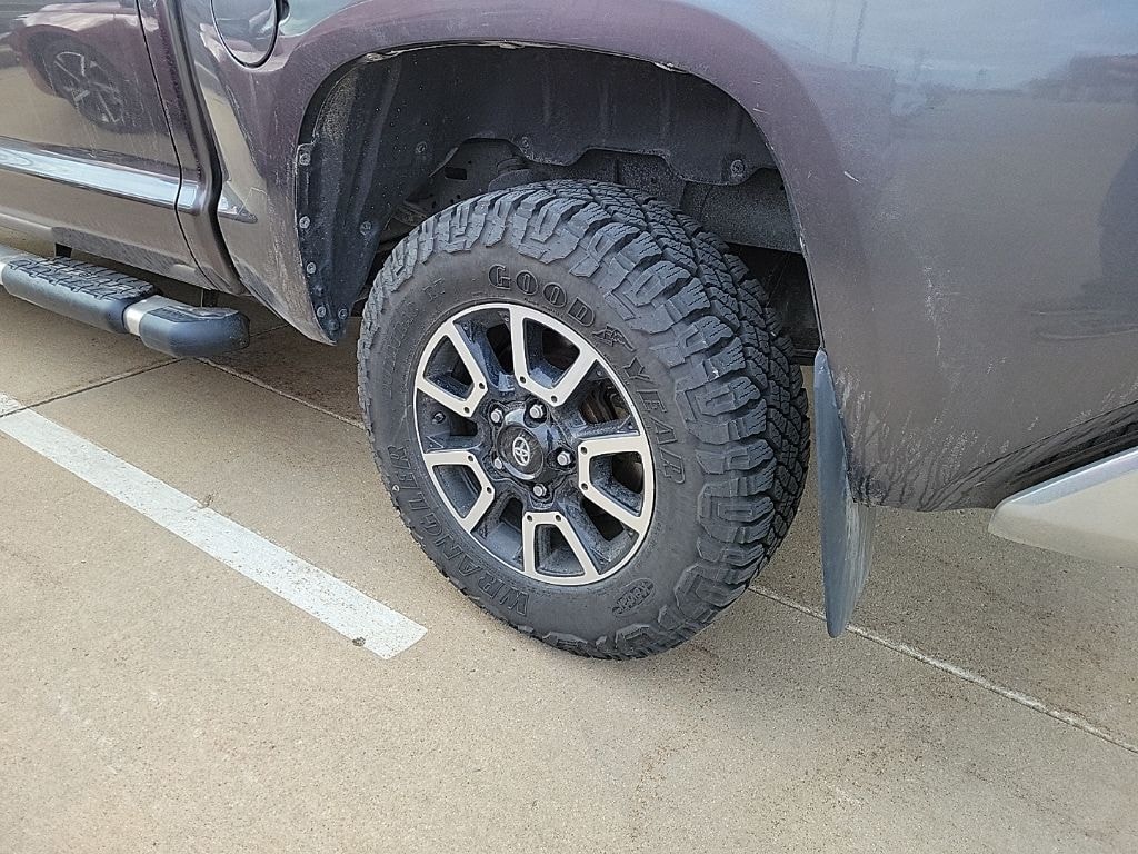 Used 2017 Toyota Tundra Truck CrewMax