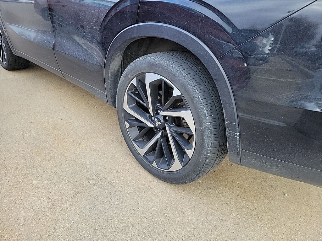 Used 2022 Mitsubishi Outlander CUV