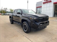 2026 Toyota Tacoma i-FORCE MAX TRD Off-Road 4X4 DOUBLE CAB HV
