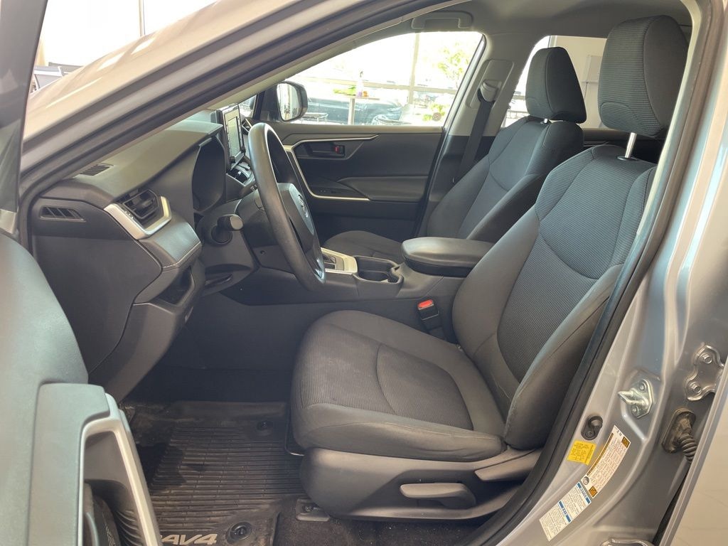 Used 2019 Toyota RAV4 LE SUV