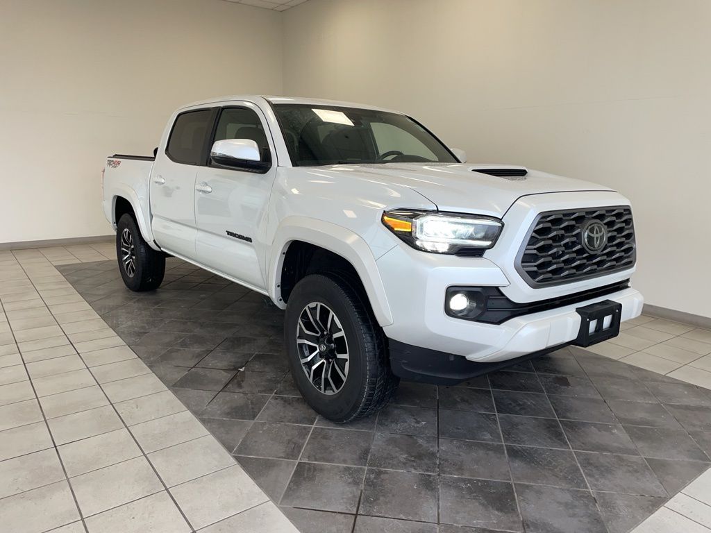 2023 Toyota Tacoma TRD Sport's photo