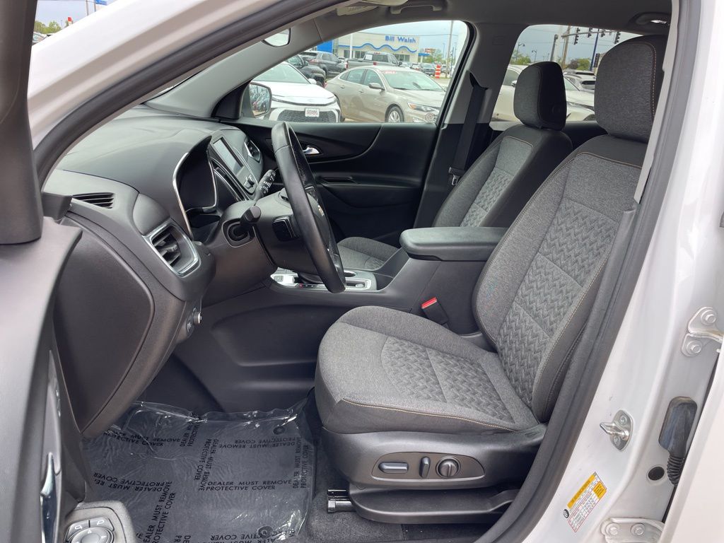 2024 Chevrolet Equinox LT - Photo 8