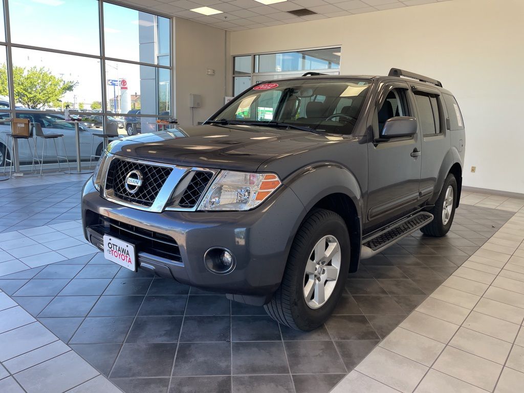 Used 2012 Nissan Pathfinder SV with VIN 5N1AR1NB0CC615009 for sale in Ottawa, IL