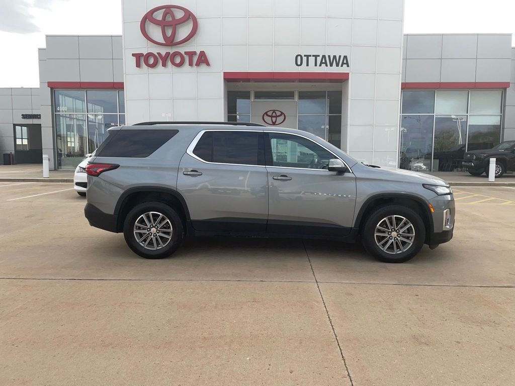 Used 2023 Chevrolet Traverse LT Cloth w/1LT SUV