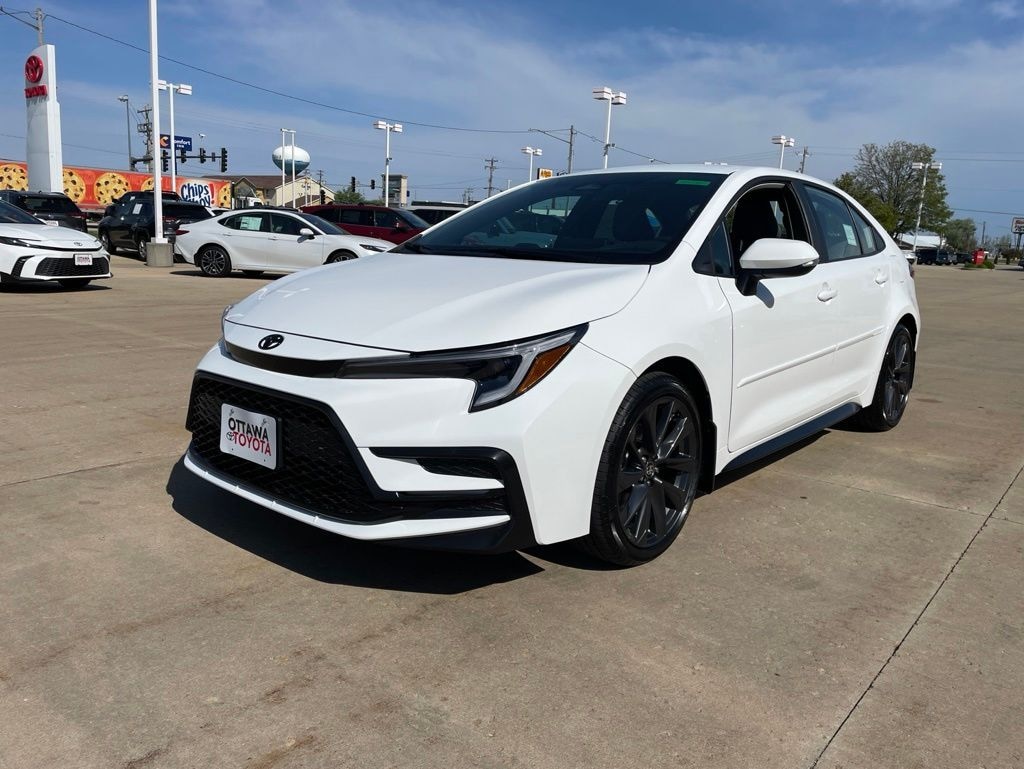 New 2026 Toyota Corolla SE SE