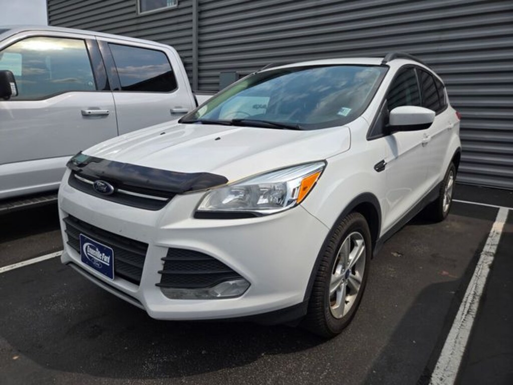 Used 2015 Ford Escape SE SUV