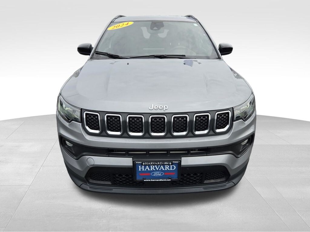 Used 2024 Jeep Compass Latitude SUV
