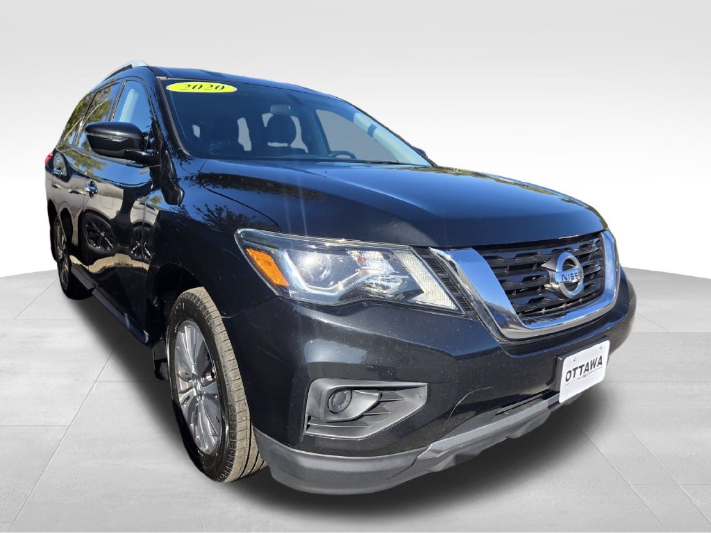 Used 2020 Nissan Pathfinder S SUV