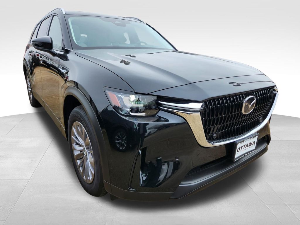 2025 Mazda CX-90 PHEV Preferred Package's photo