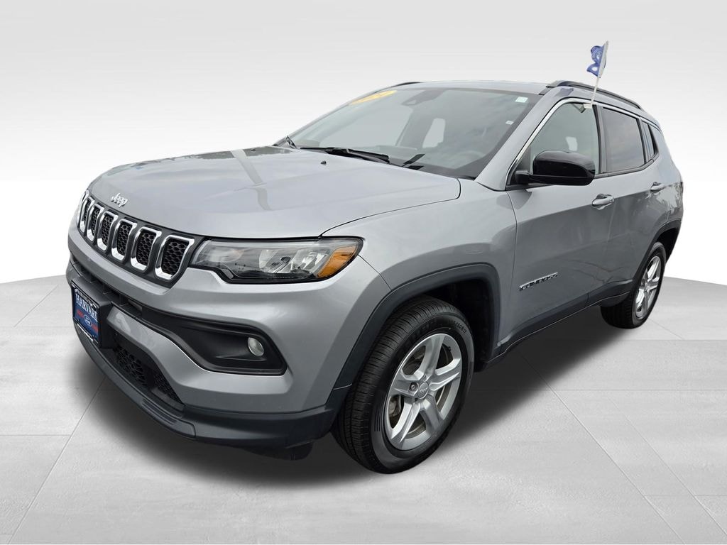 Used 2024 Jeep Compass Latitude SUV