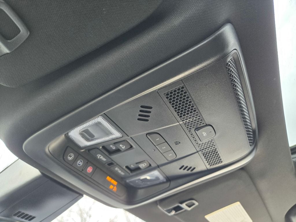2024 Cadillac XT6 Sport - Photo 15