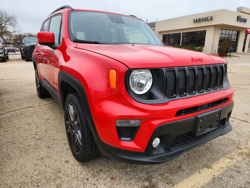 2022 Jeep Renegade Red Edition's photo