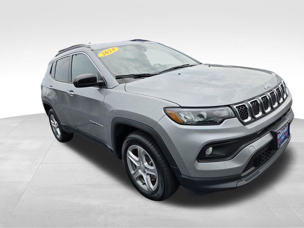 Used 2024 Jeep Compass Latitude SUV