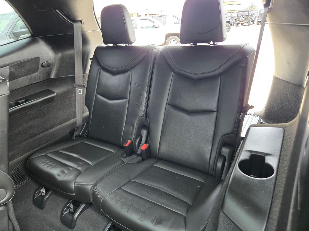 2024 Cadillac XT6 Sport - Photo 33