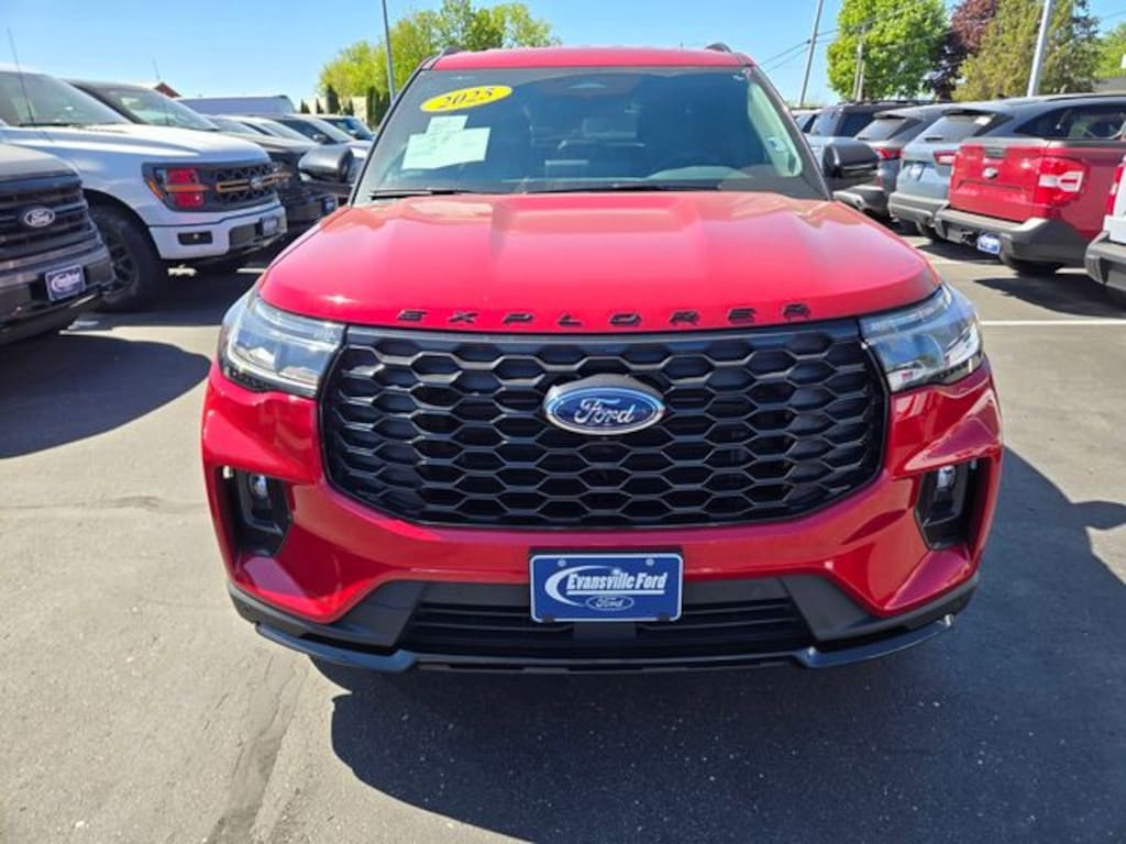Used 2025 Ford Explorer ST-Line SUV