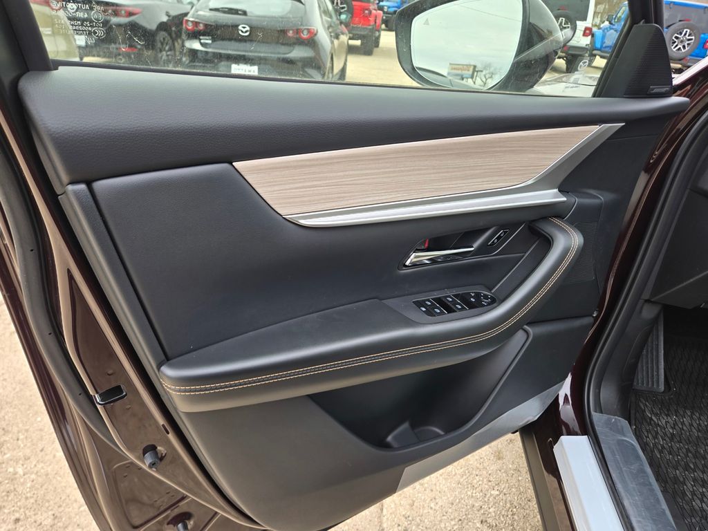 2026 Mazda CX-90 Premium Package - Photo 24