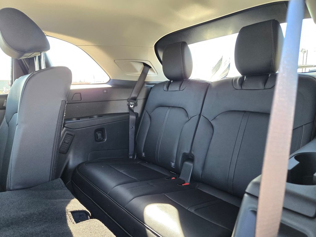 2026 Mazda CX-90 Premium Package - Photo 27