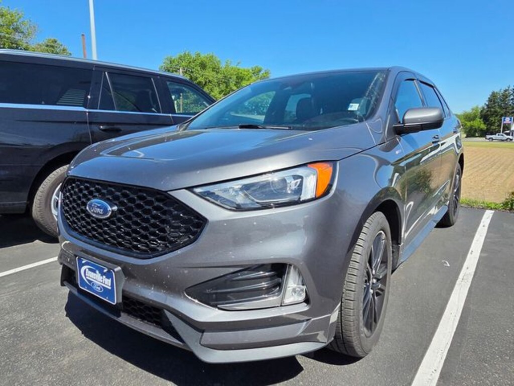 Used 2023 Ford Edge SUV