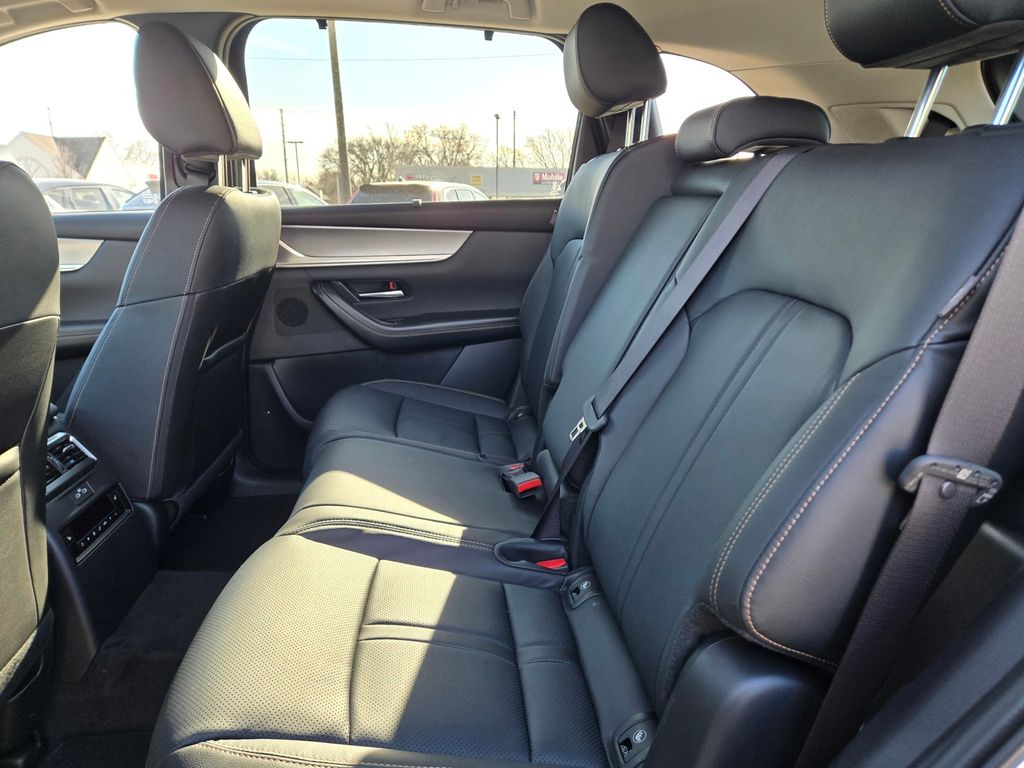 2026 Mazda CX-90 Premium Package - Photo 21