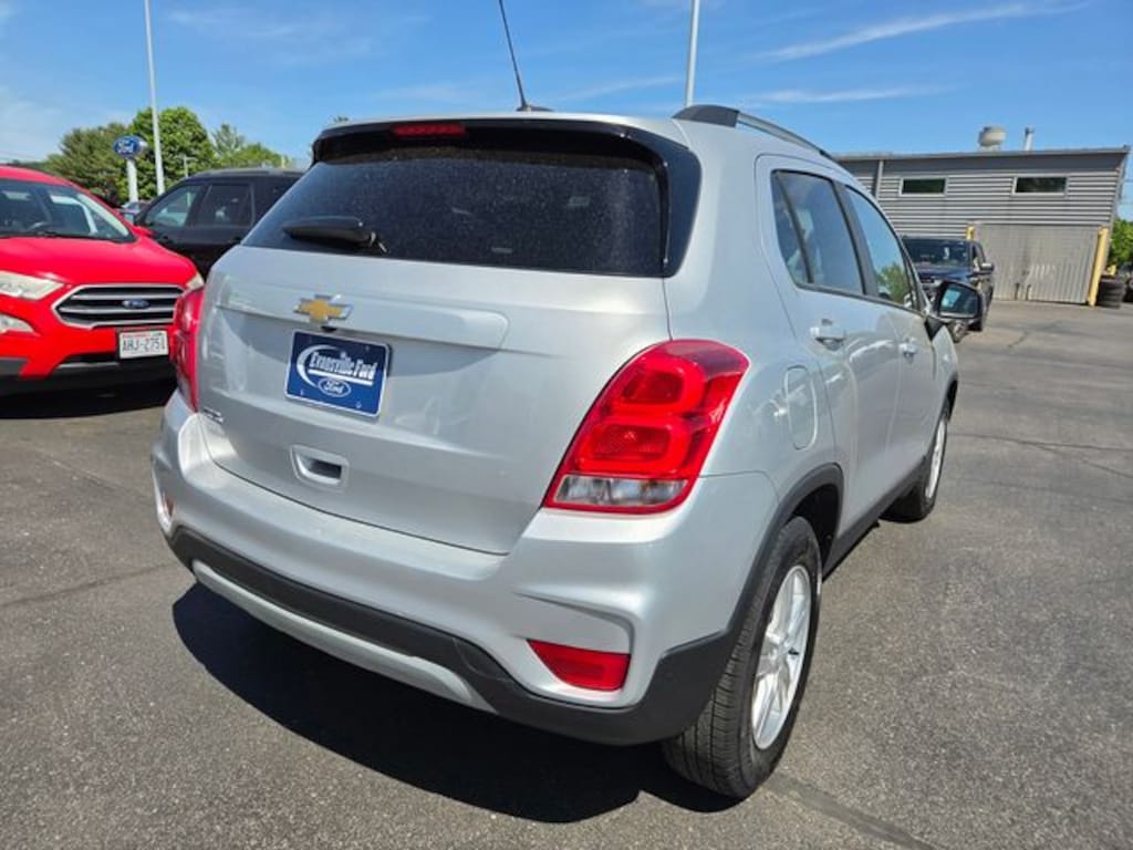 Used 2021 Chevrolet Trax LT SUV