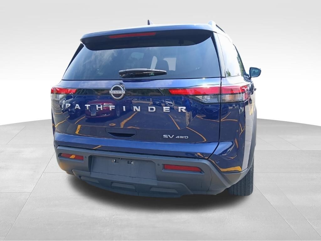 Used 2022 Nissan Pathfinder SV SUV