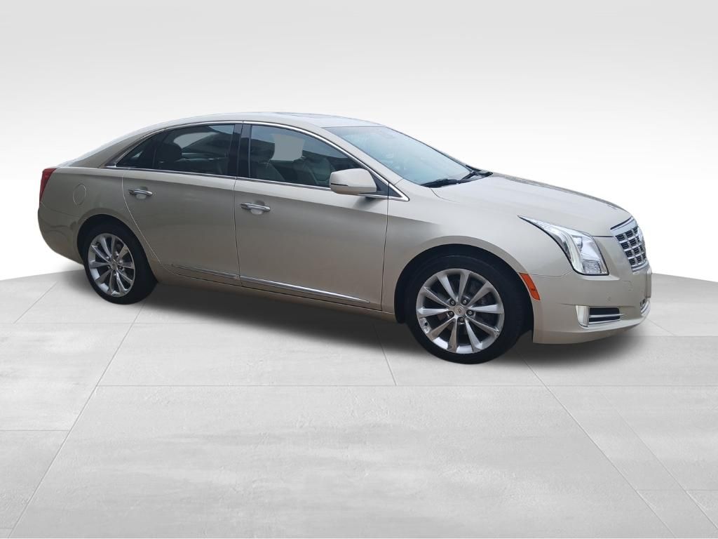 2013 Cadillac XTS 3.6L AWD Premium Collection's photo