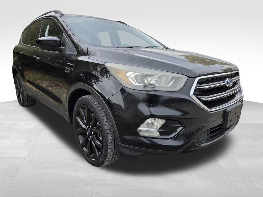 Used 2017 Ford Escape SE SUV