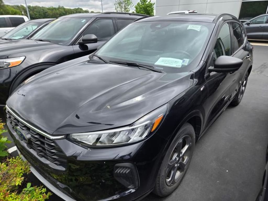 Used 2024 Ford Escape ST-Line SUV