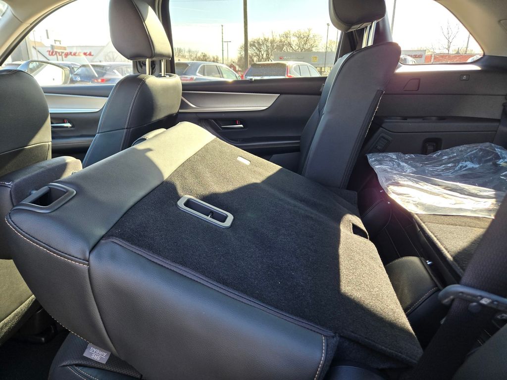 2026 Mazda CX-90 Premium Package - Photo 26