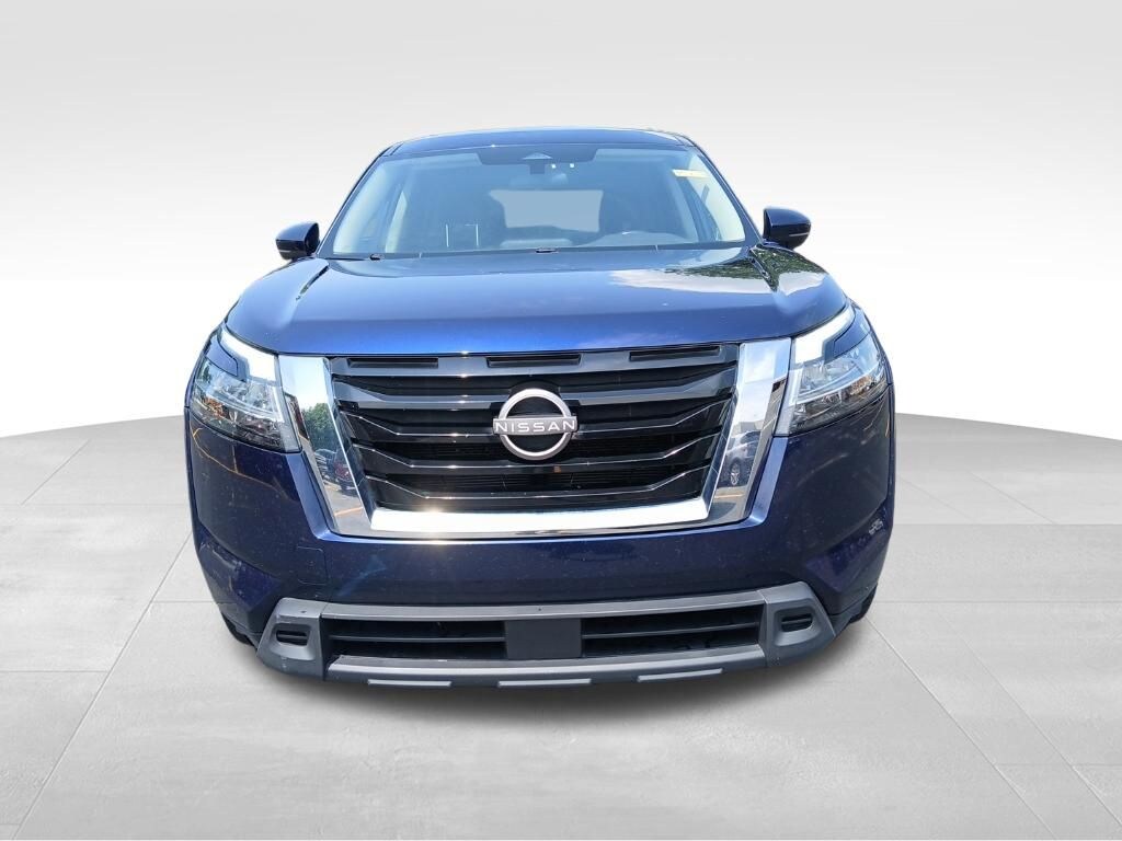 Used 2022 Nissan Pathfinder SV SUV