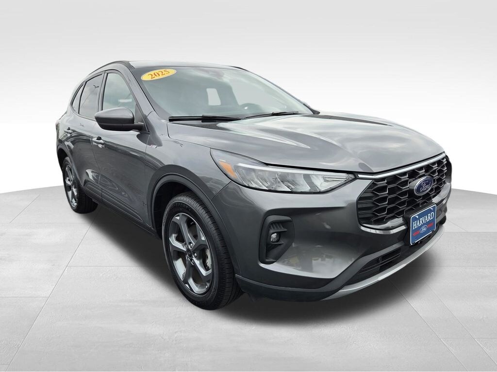 Used 2025 Ford Escape ST-Line Select SUV