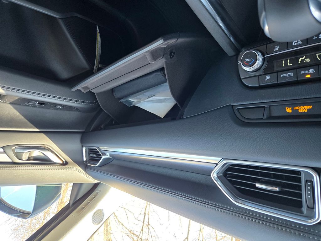 2025 Mazda CX-5 S Premium Plus package - Photo 10