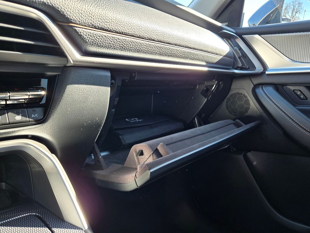 2026 Mazda CX-90 Premium Package - Photo 10