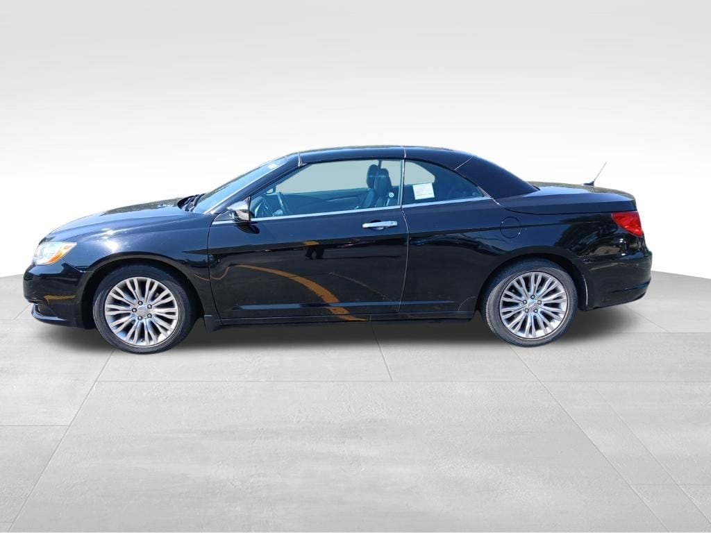 Used 2012 Chrysler 200 Limited Convertible