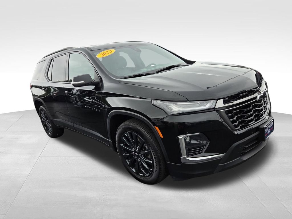 Used 2023 Chevrolet Traverse RS SUV