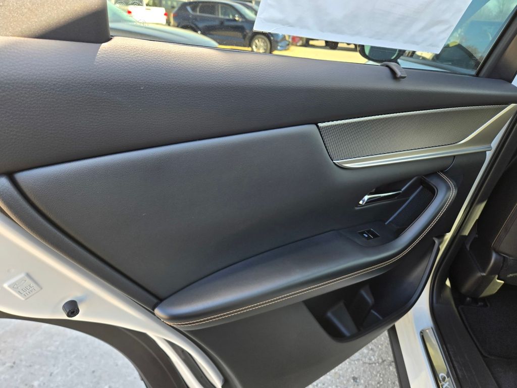 2026 Mazda CX-90 Premium Package - Photo 32