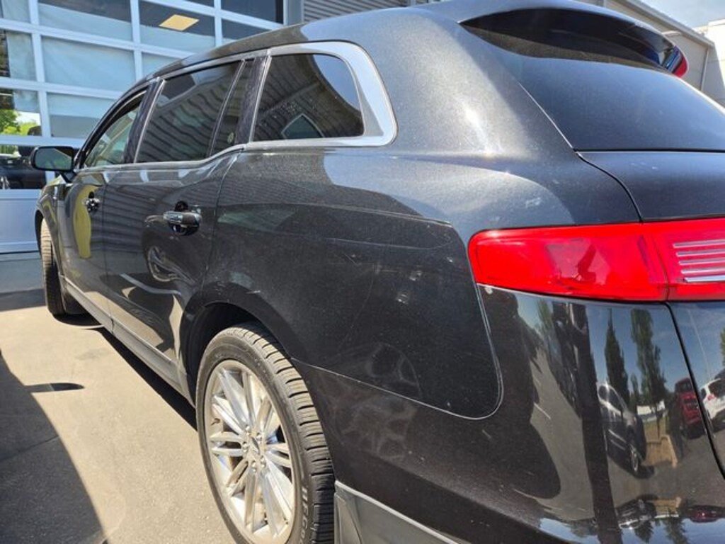 Used 2013 Lincoln MKT EcoBoost SUV