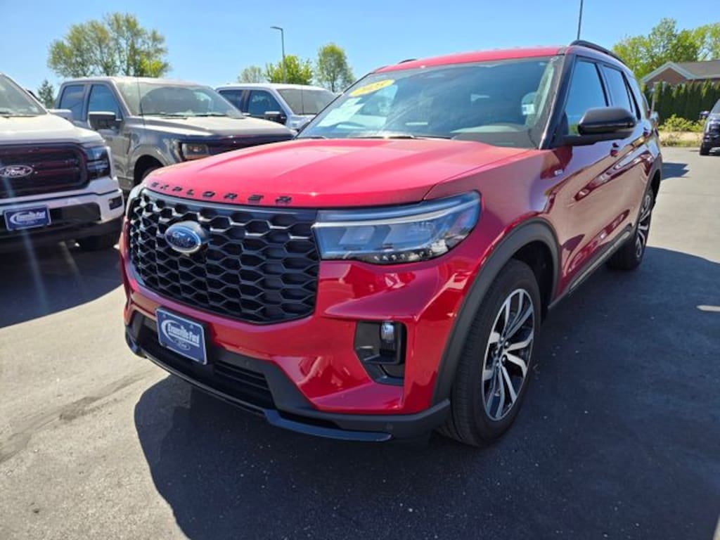 Used 2025 Ford Explorer ST-Line SUV