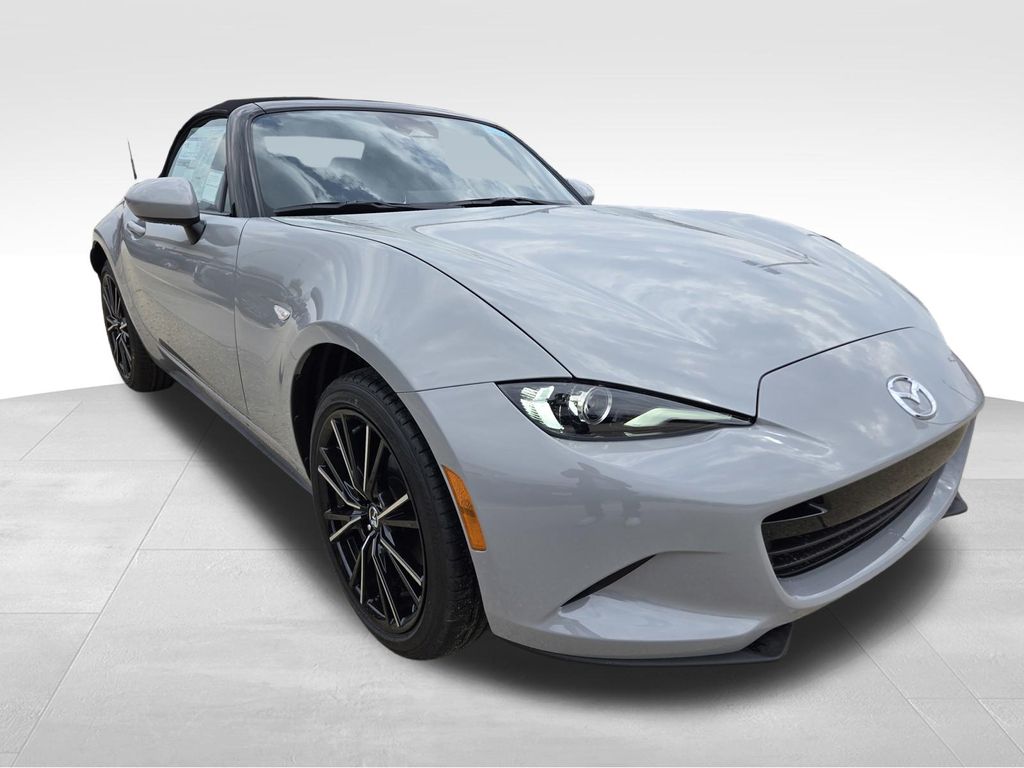 2026 Mazda MX-5 Miata Grand Touring's photo